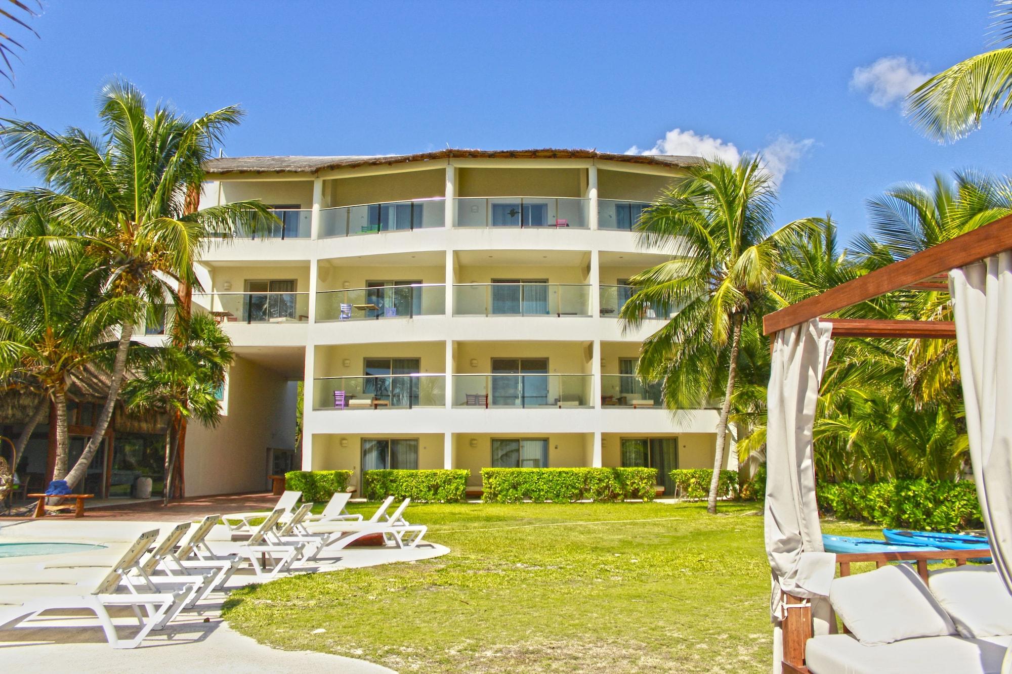 Casa Del Puerto Hotel Puerto Morelos Exterior photo